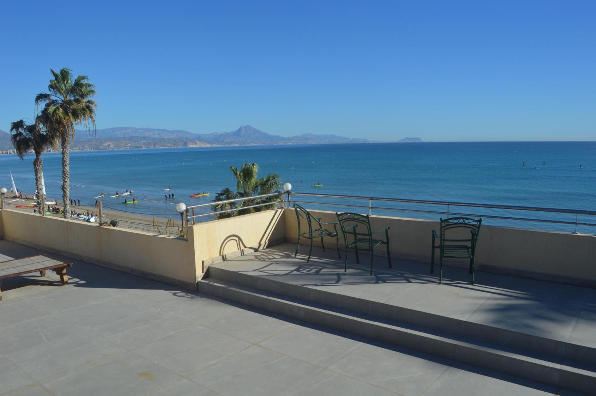 Apartamento Extraordinario LOFT a pie de playa en CHALET ROQUETES Alicante Exterior foto