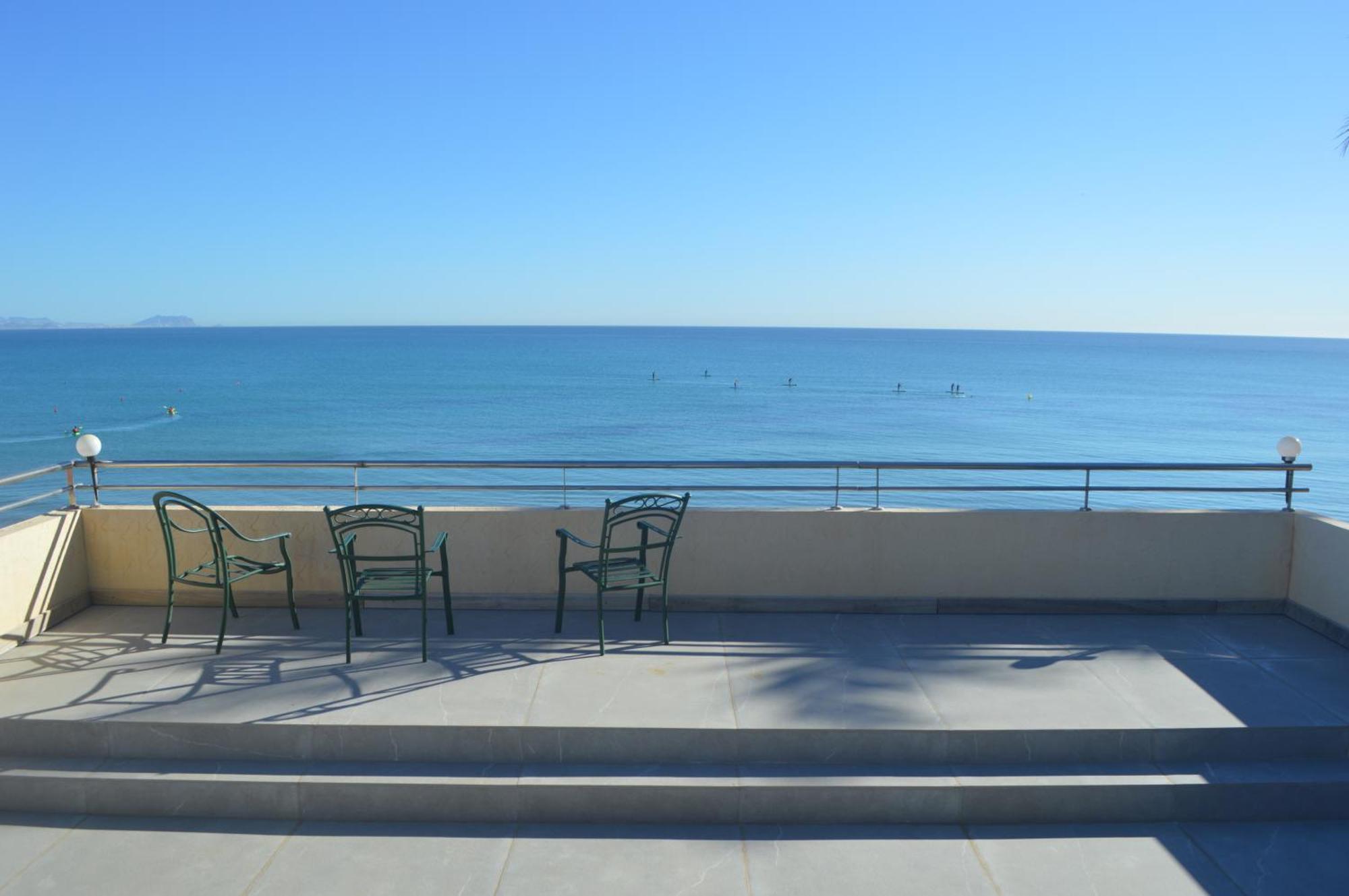 Apartamento Extraordinario LOFT a pie de playa en CHALET ROQUETES Alicante Exterior foto