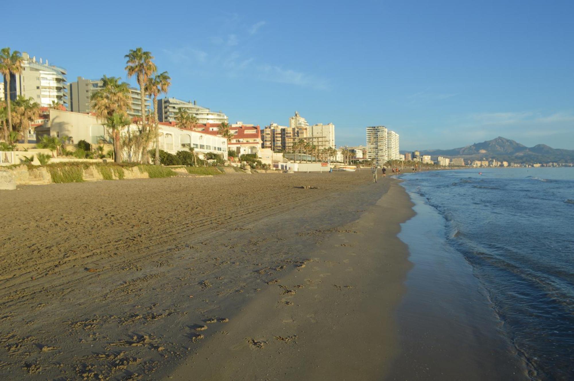 Apartamento Extraordinario LOFT a pie de playa en CHALET ROQUETES Alicante Exterior foto