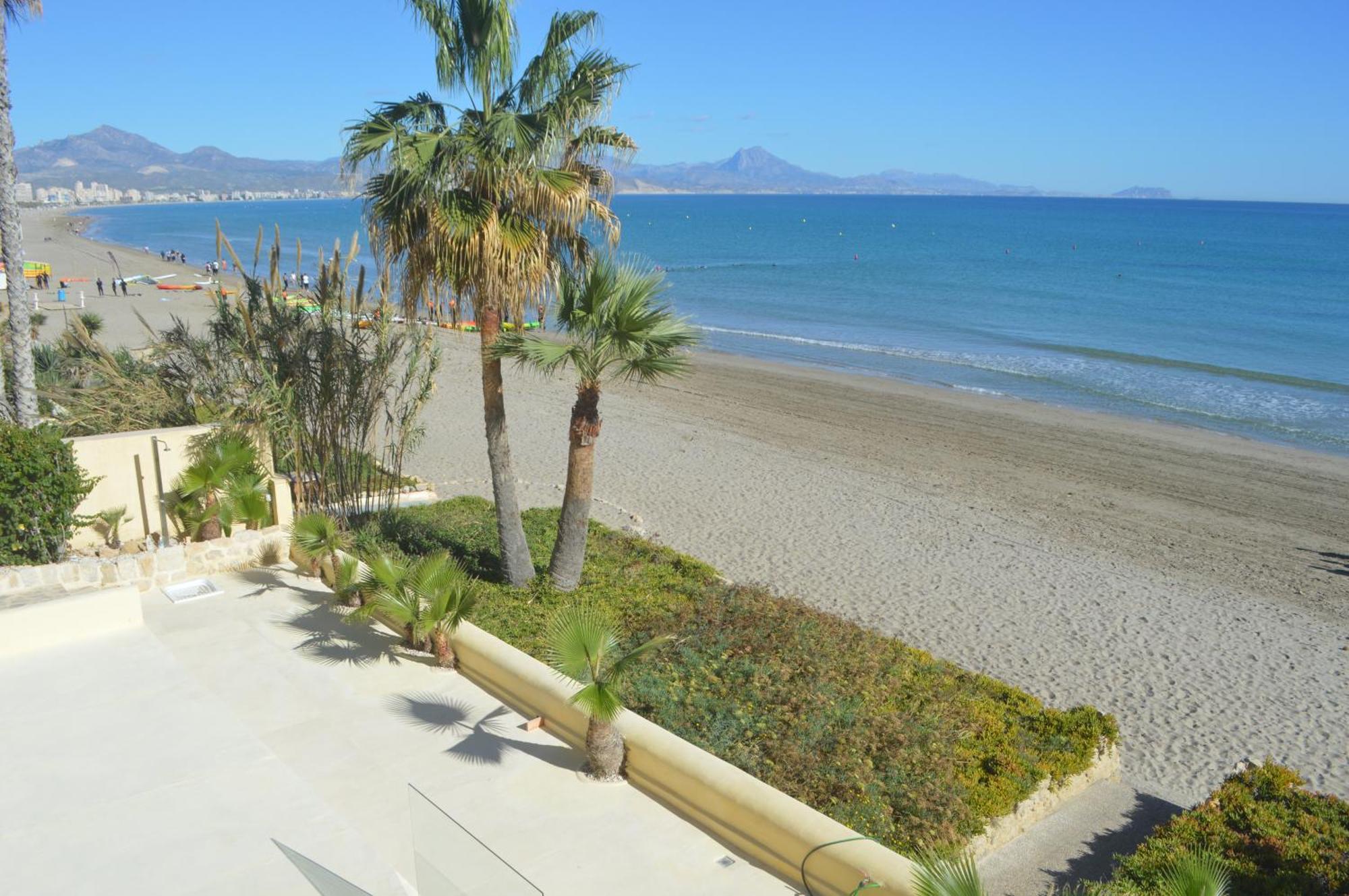Apartamento Extraordinario LOFT a pie de playa en CHALET ROQUETES Alicante Exterior foto
